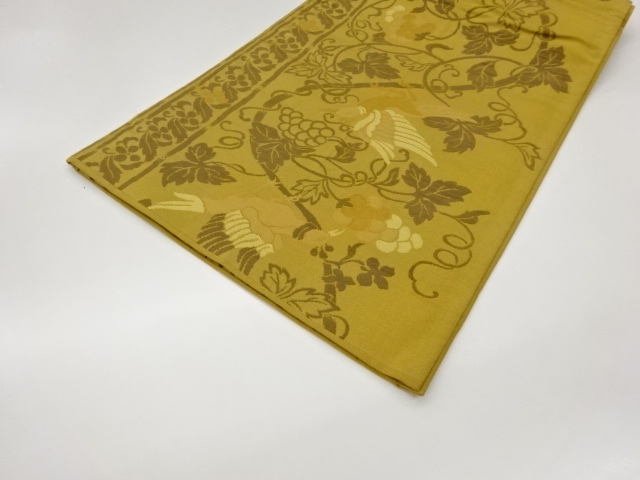  鳥に葡萄唐草模様織出し全通袋帯